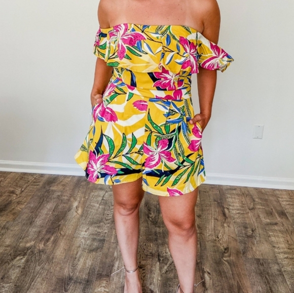 Flying Tomato Pants - Flying Tomato Floral Romper